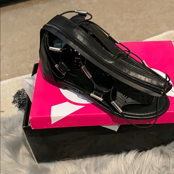 Gator Sandals - Picture 2 of 5